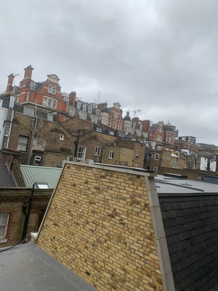 Tony'S House Hotel London Exterior photo