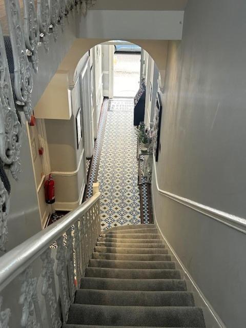 Tony'S House Hotel London Exterior photo