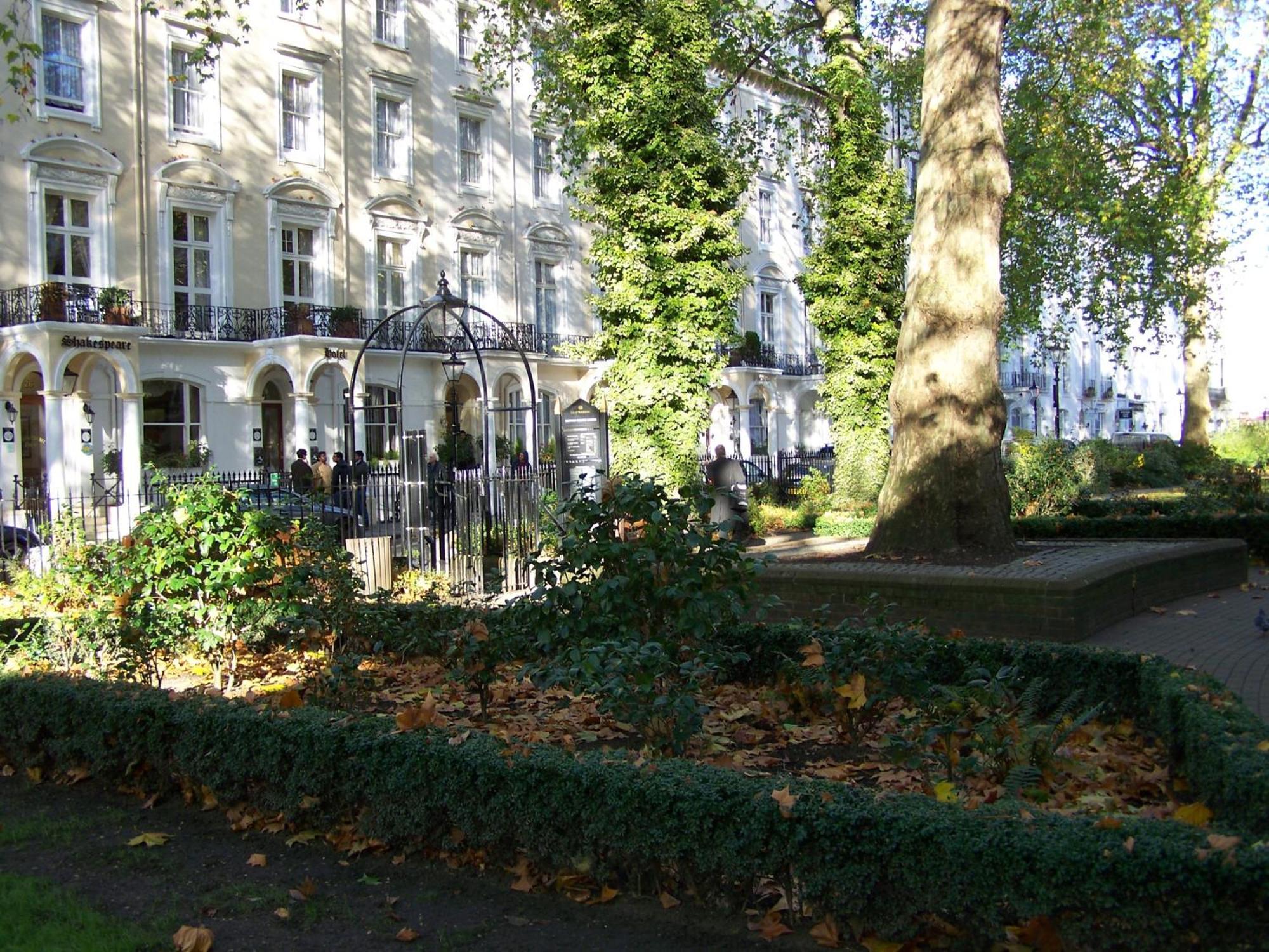 Tony'S House Hotel London Exterior photo