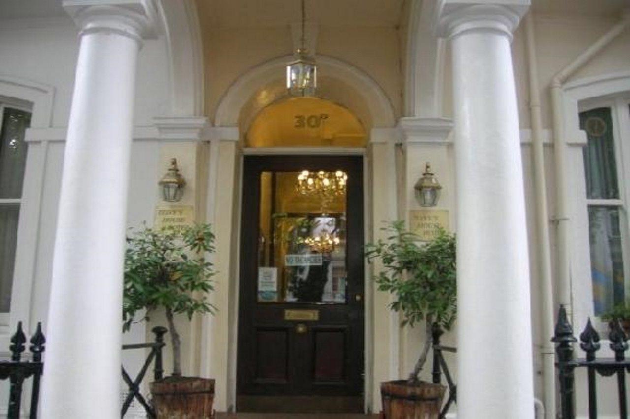 Tony'S House Hotel London Exterior photo